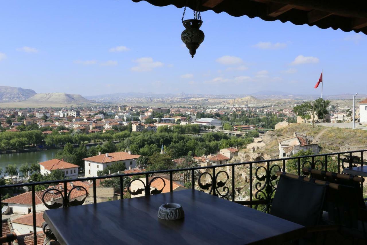 Bayer Stone House Bed & Breakfast Nevşehir Ngoại thất bức ảnh